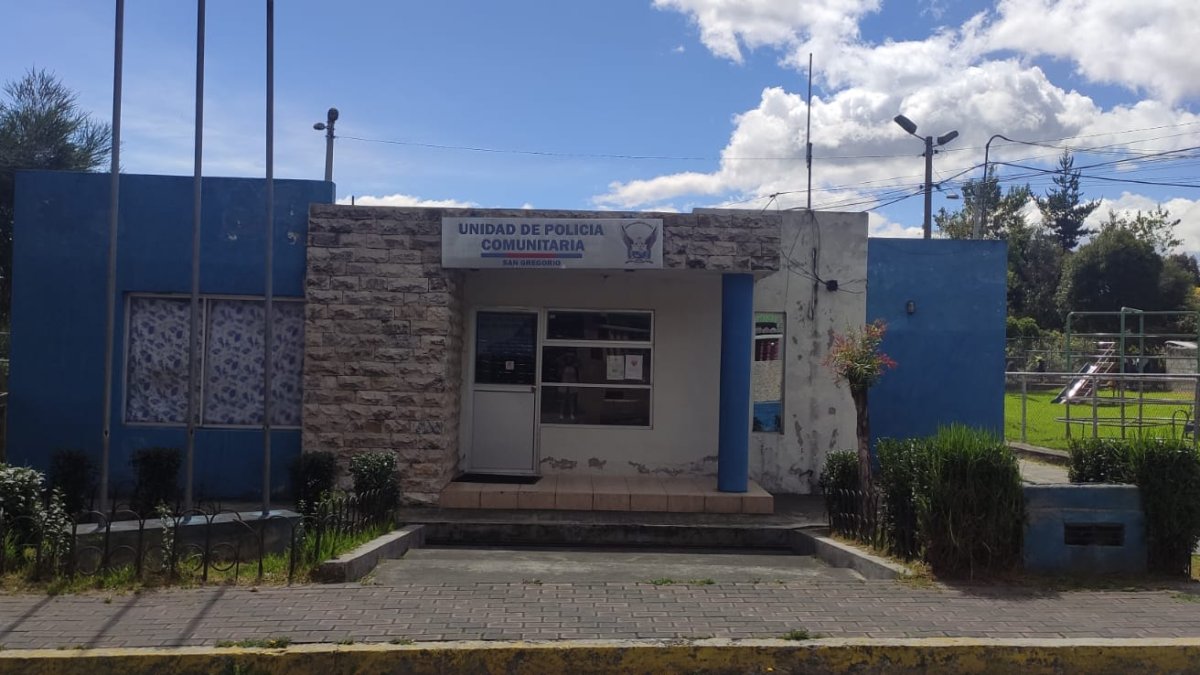 La UPC de San Gregorio se abre paulatinamente, policías rotan cada día.
