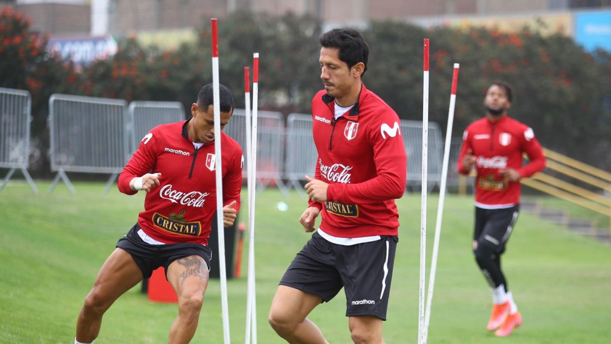El ariete Gianluca Lapadula confía en que Perú romperá la mala racha.