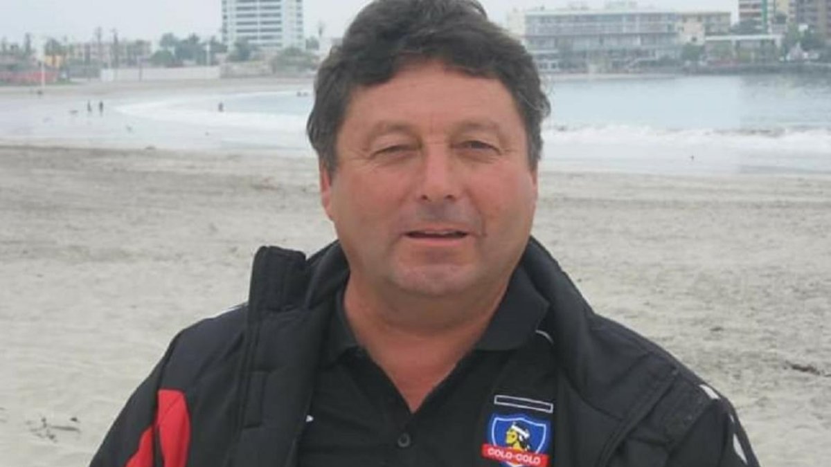 Plaza es entrenador y directivo de las menores de Colo Colo.