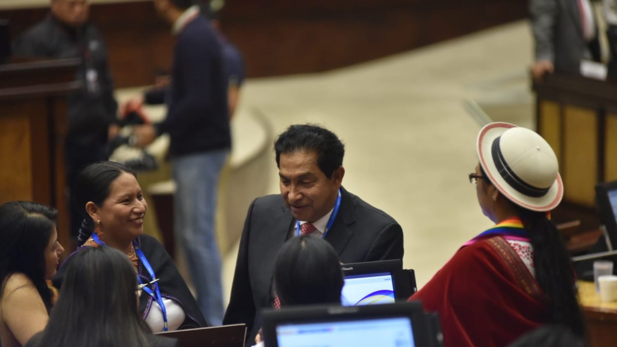 Lucio Gutiérrez, fundador de Sociedad Patriótica, es uno de los dos asambleístas del partido en funciones.