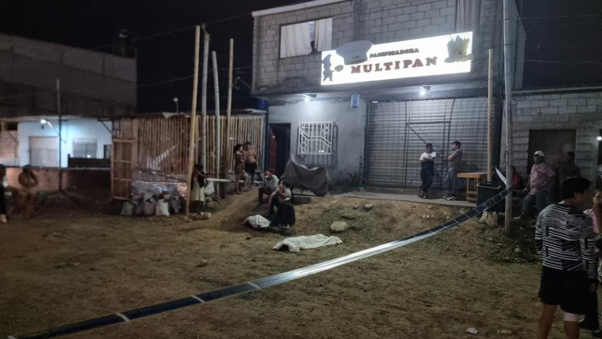 Las víctimas fueron atacadas en los exteriores de este inmueble.