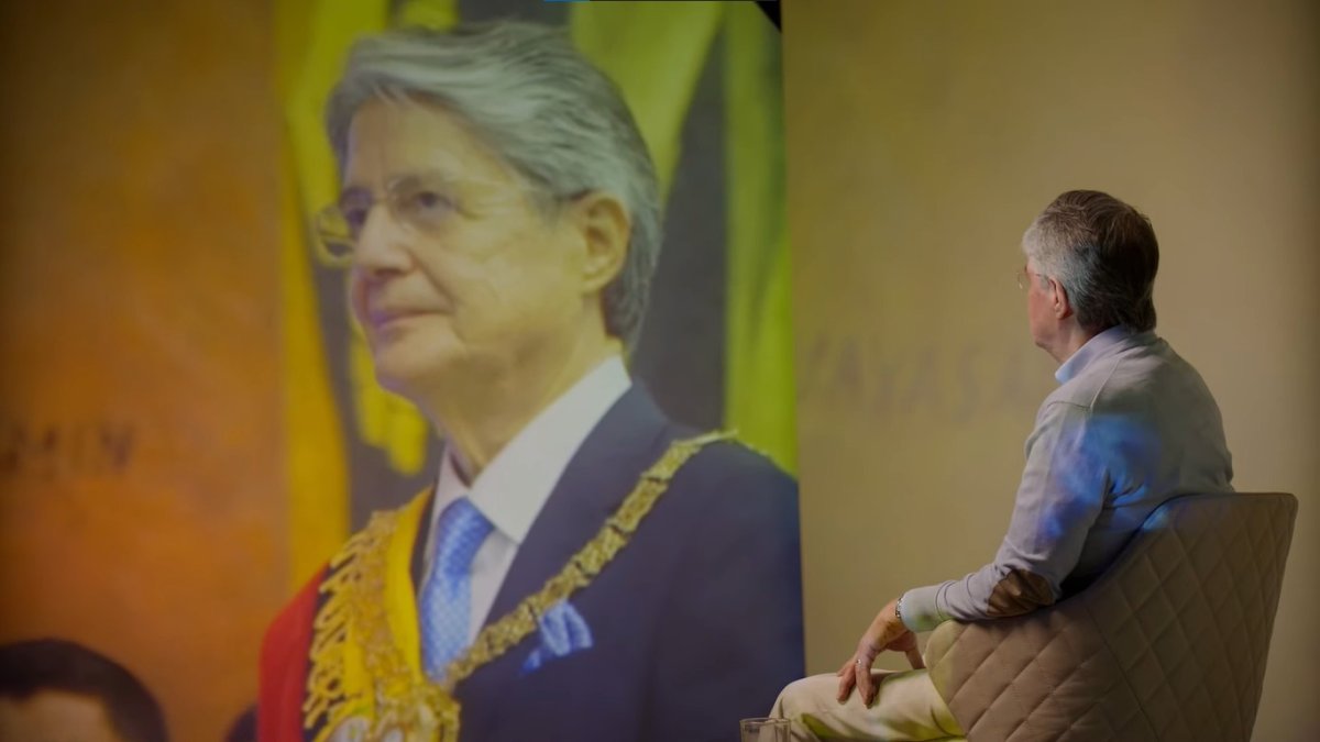 Captura de pantalla. El presidente saliente, Guillermo Lasso, durante la grabación de un documental publicado por la presidencia del Ecuador.