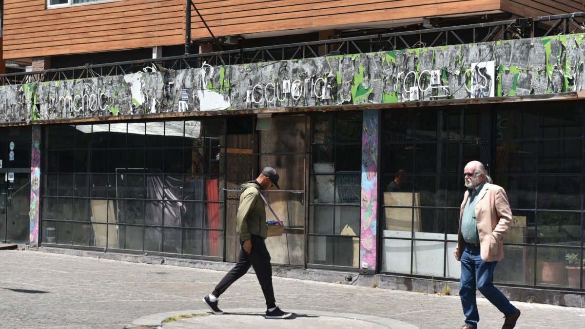 El declive en locales desocupados ha alejado a nuevos residentes del barrio.