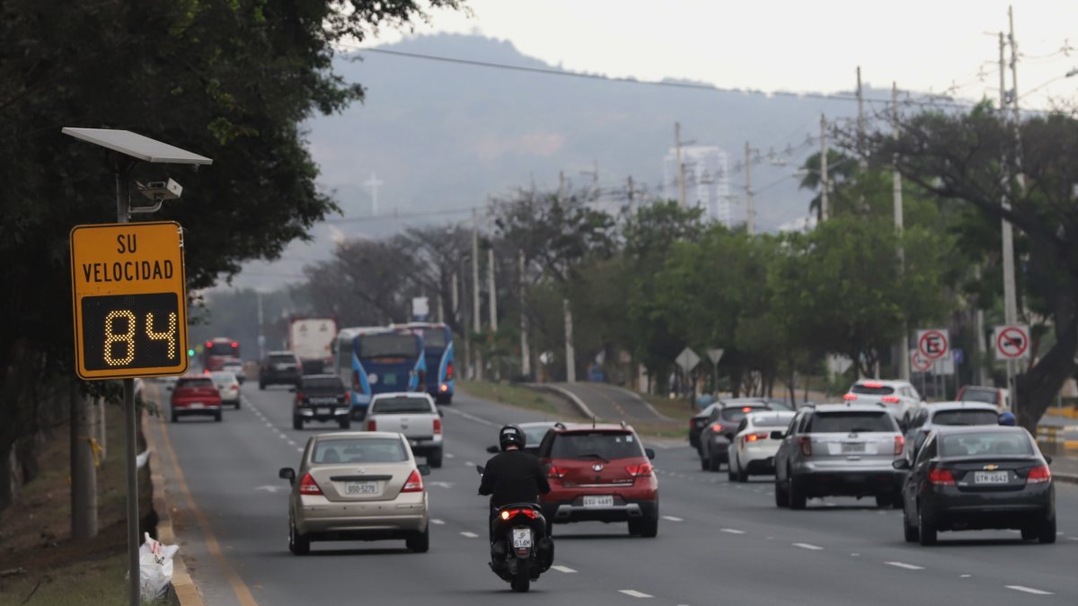 Hecho. Este lunes 20 de noviembre, en el radar cerca de Terranostra, marcó más de los 70 kilómetros.