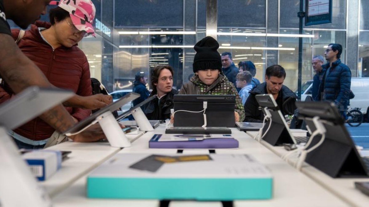 Compras. Dispositivos electrónicos, entre la demand