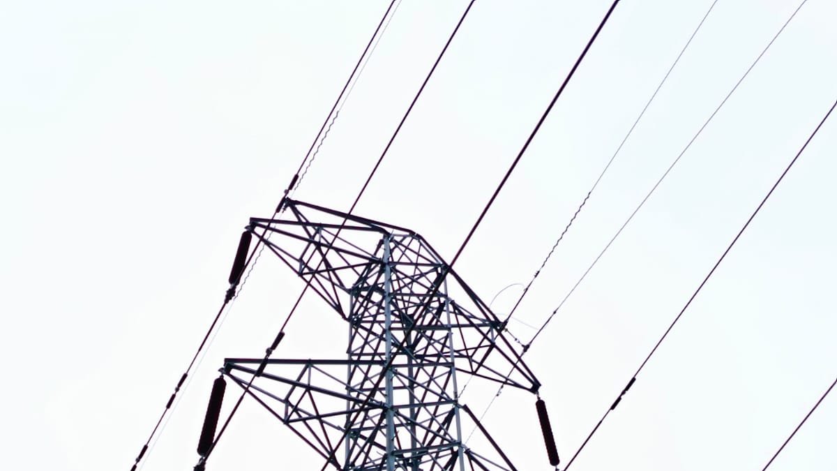 Instalación. Una imagen referencial del sistema de transmisión eléctrico.