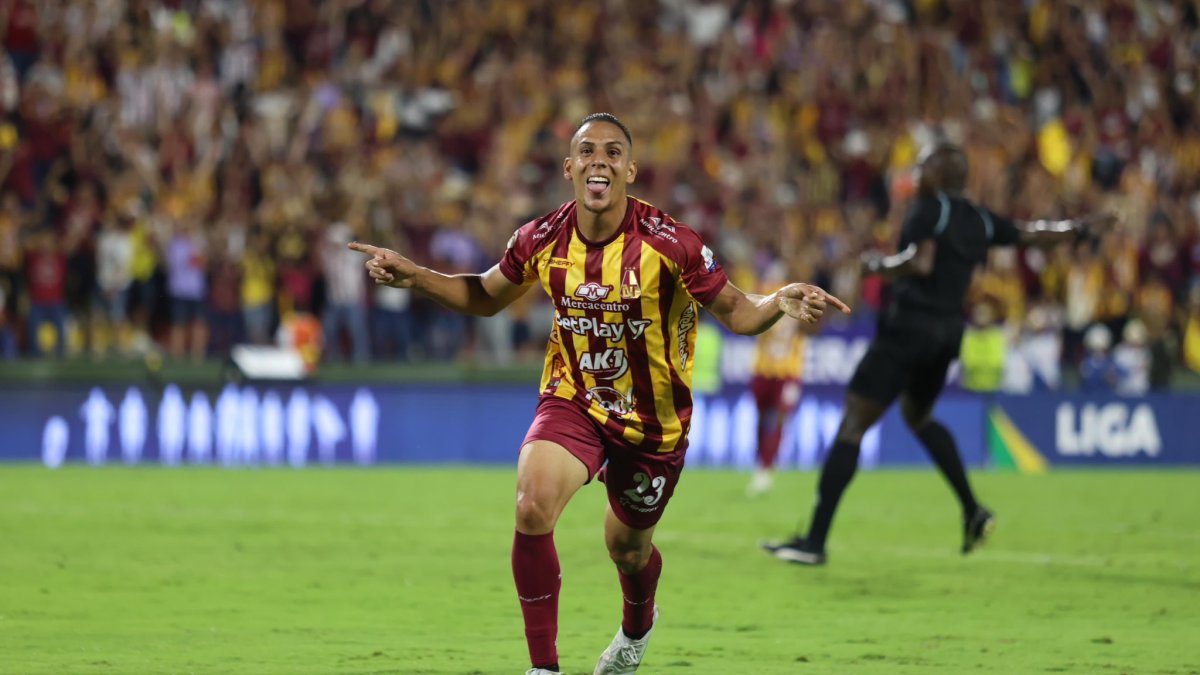 Alex Cabrera abrió la cuenta con el Deportes Tolima.