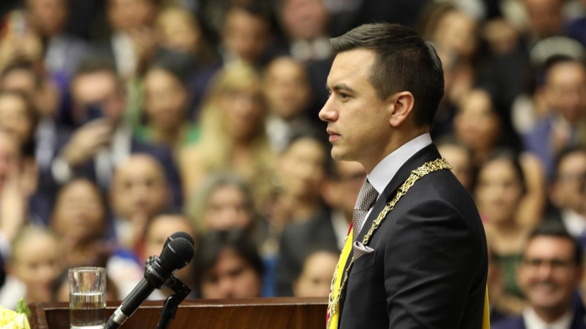 Referencia. El flamante presidente Daniel Noboa durante el cambio de mando, en Quito.