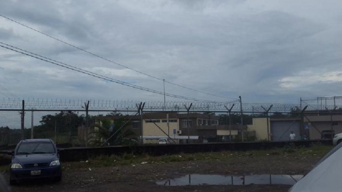 El Servicio de Atención a Privados de la Libertad (SNAI) reportó del dron con explosivos.