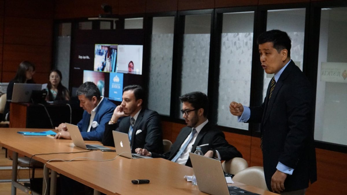 El abogado de Glas, Andrés Villegas Pico, dice que se necesita la autorización de la Asamblea para procesarlo.