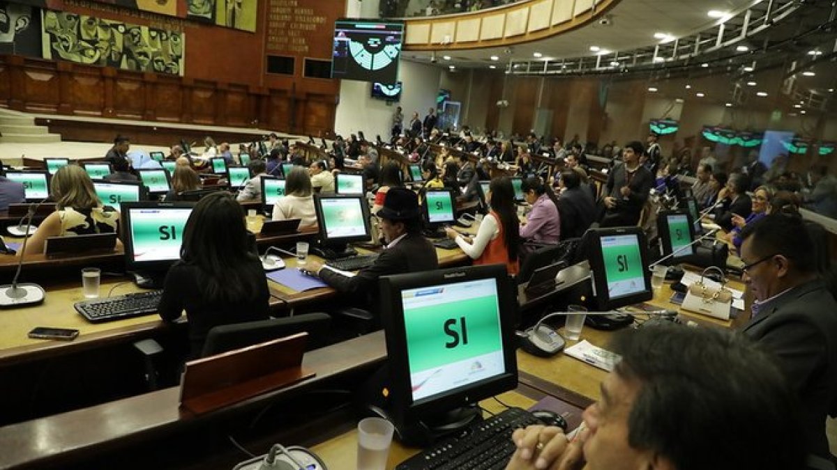 La Asamblea Nacional aprobó por unanimidad su primer proyecto de ley