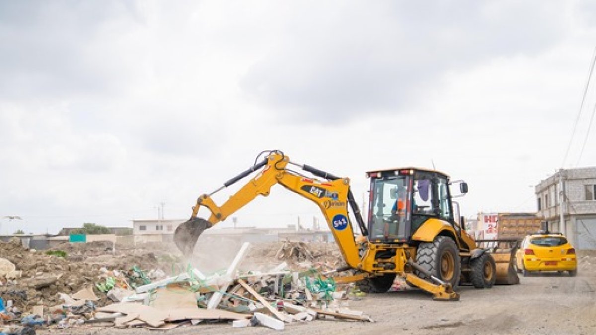 Sitio. El basurero ocupa un terreno de más de 5.000 metros cuadrados entre la cooperativa El Ejército y Oramas González.