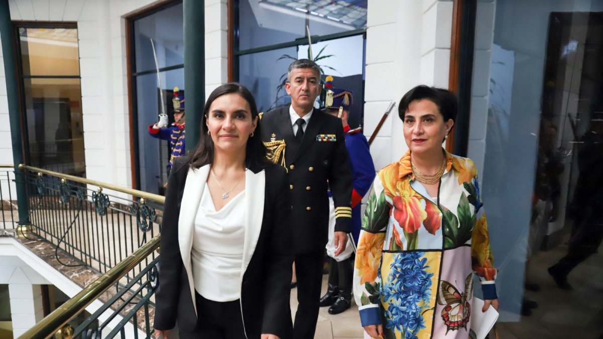 Quito. Abad recibió a Sommerfeld en la Vicepresidencia.