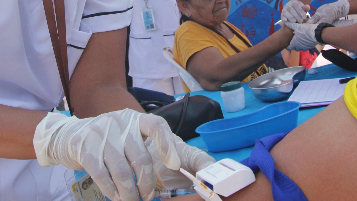 Pruebas. El 50% de las pruebas se realizaron en barrios y el otro 50% fueron muestras
tomadas en unidades de la red de salud municipal. 