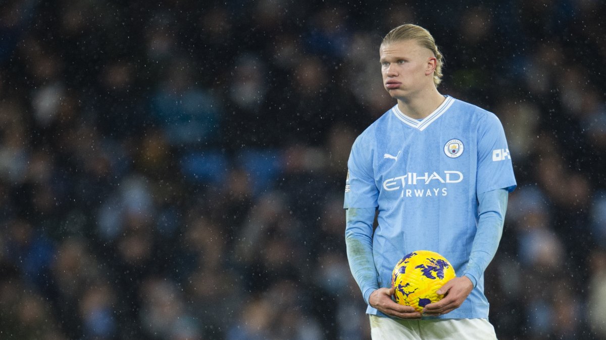 Erling Haaland reacciona durante el partido de fútbol entre Manchester City y Tottenham Hotspur.