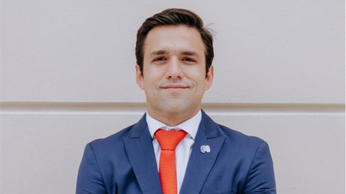 Un personaje que le gusta aferrarse a la discreción