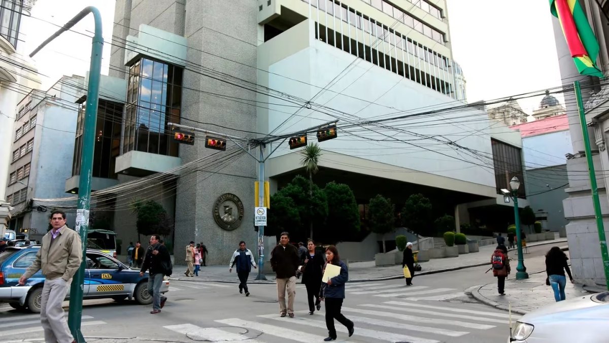 Bolivia ha tenido problemas con sus reservas del Banco Central en estos años.