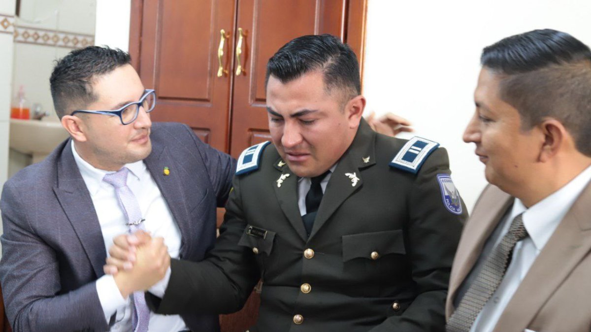 El Tribunal de Garantías Penales de Cotopaxi dicta sentencia favorable al Tnte. Francis Alexander Vivas.