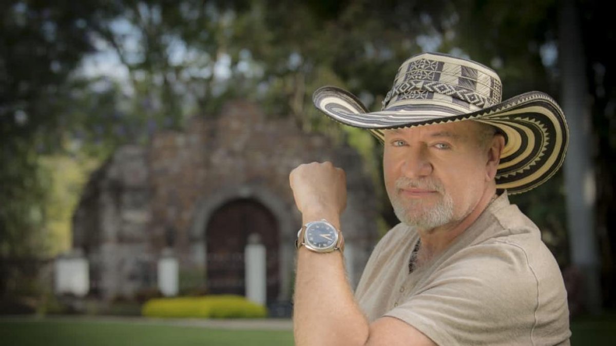 José Alberto Castro.