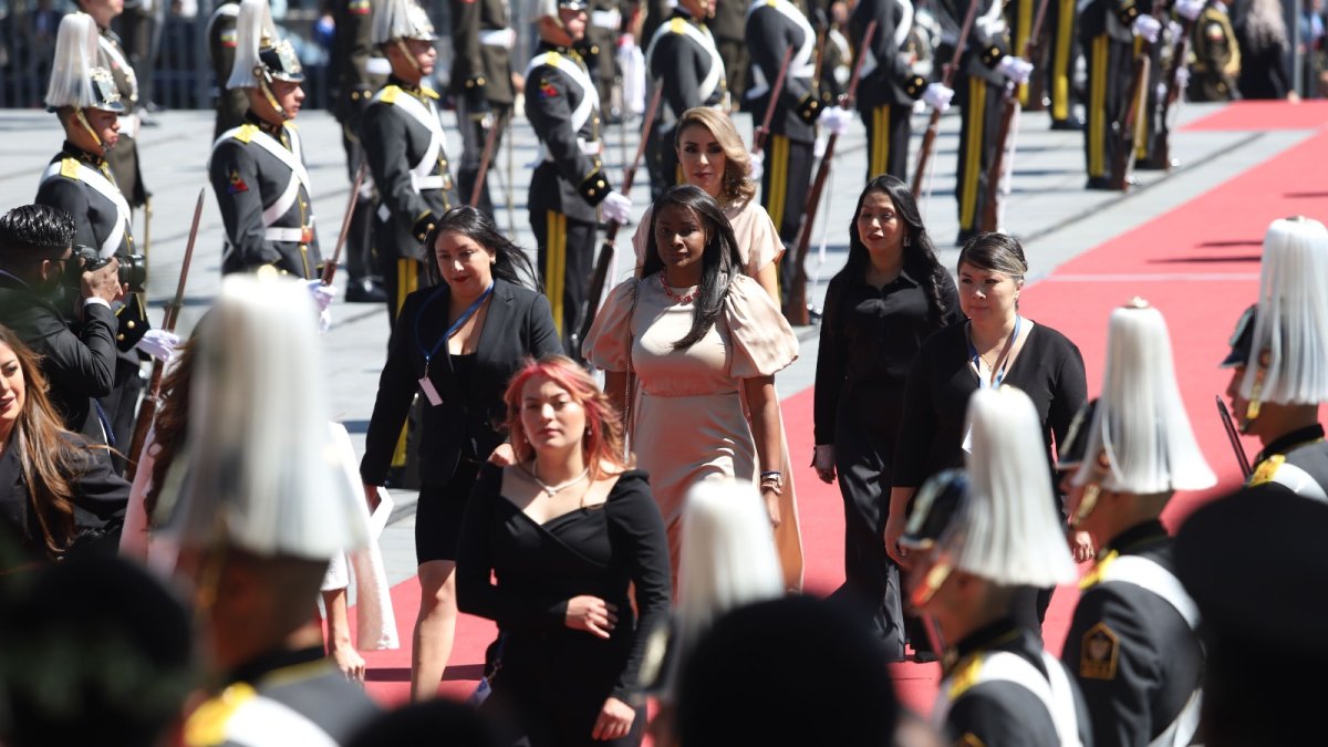 Reacción. Salazar calificó como show a los discursos que se han dado en torno al pedido de juicio político.
