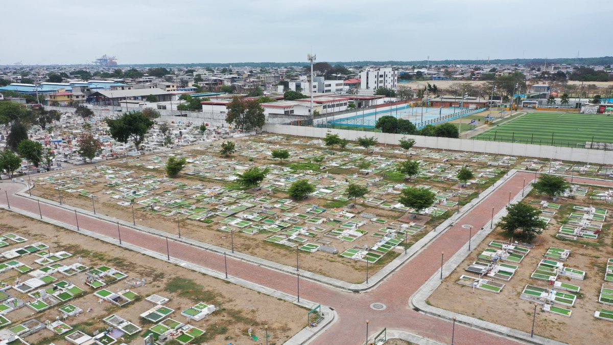 Vista del cementerio Ángel María Canals, situado en el suburbio.