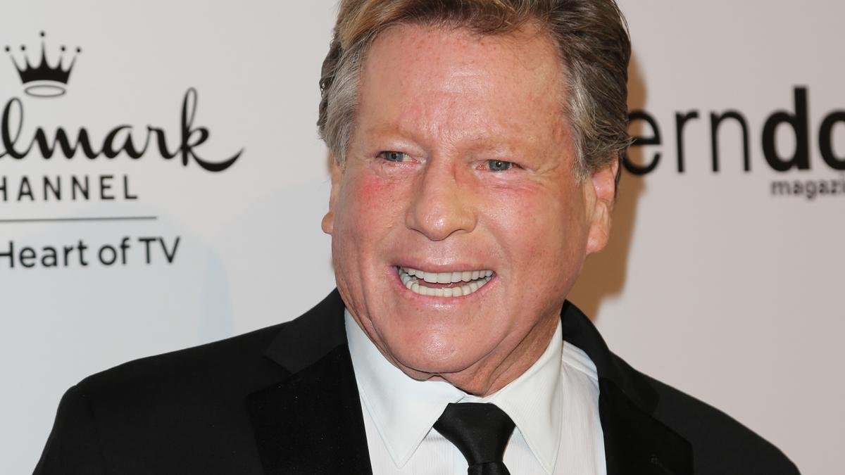 Ryan 0' Neal fue uno de los actores más prolíficos en la década del 70. Sin embargo, su carrera se vio eclipsada por su carácter violento y problemas con las drogas.