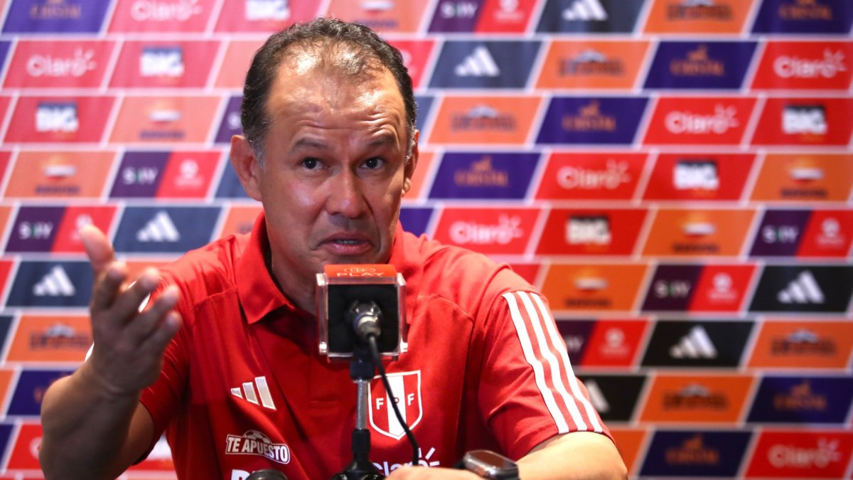 Al mando de Perú, Reynoso sumó 2 puntos de los 18 posibles.