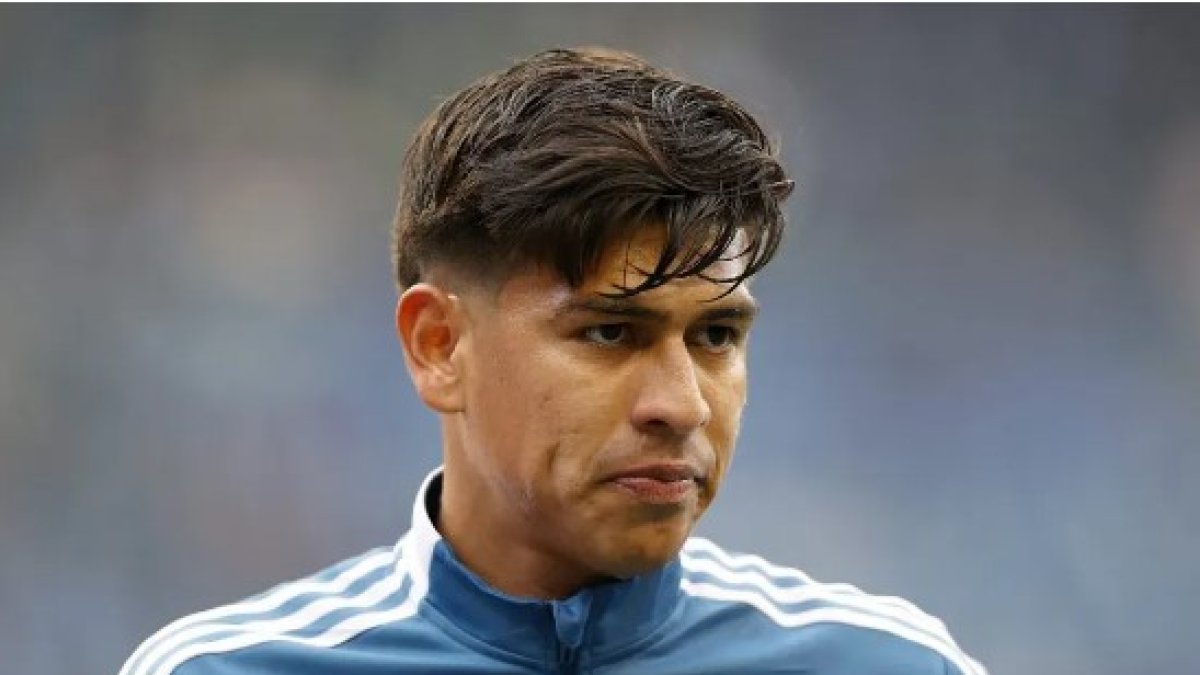 Xavier Arreaga estará una temporada más en la MLS