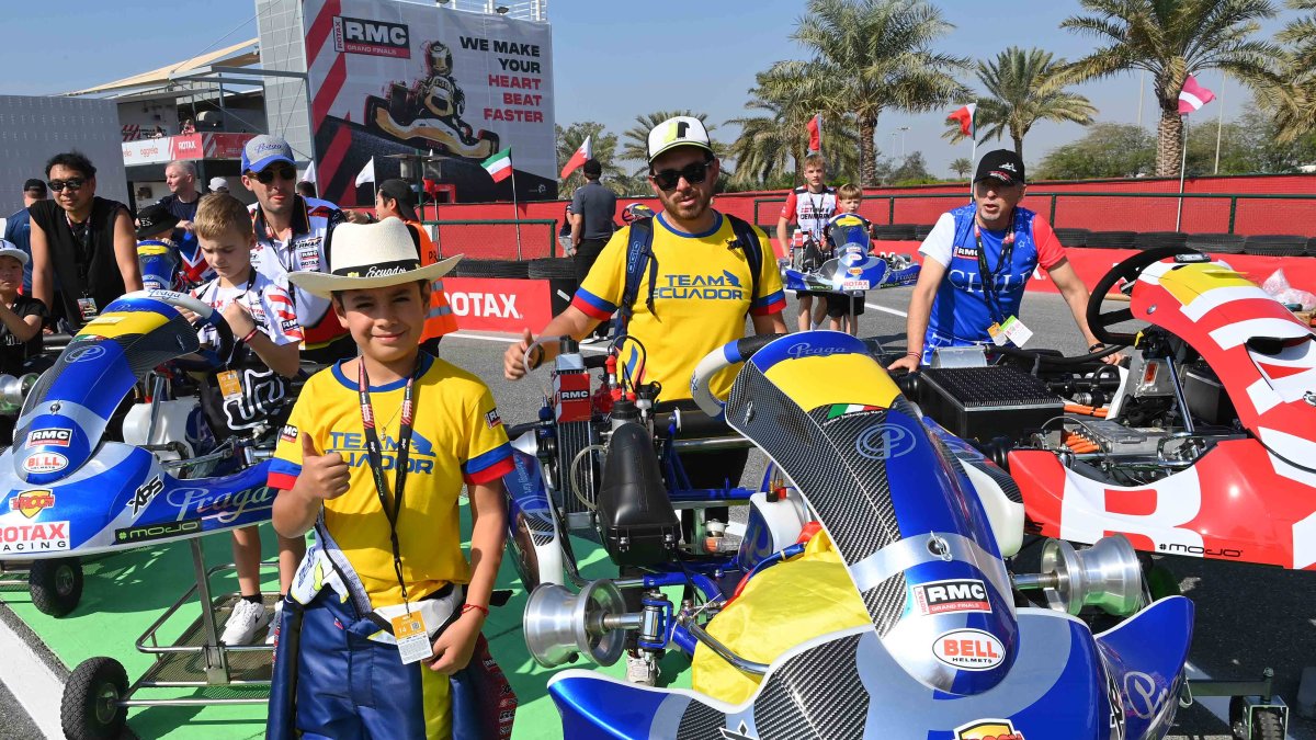 Julián Rivera en los talleres previo a su competencia en el Mundial.