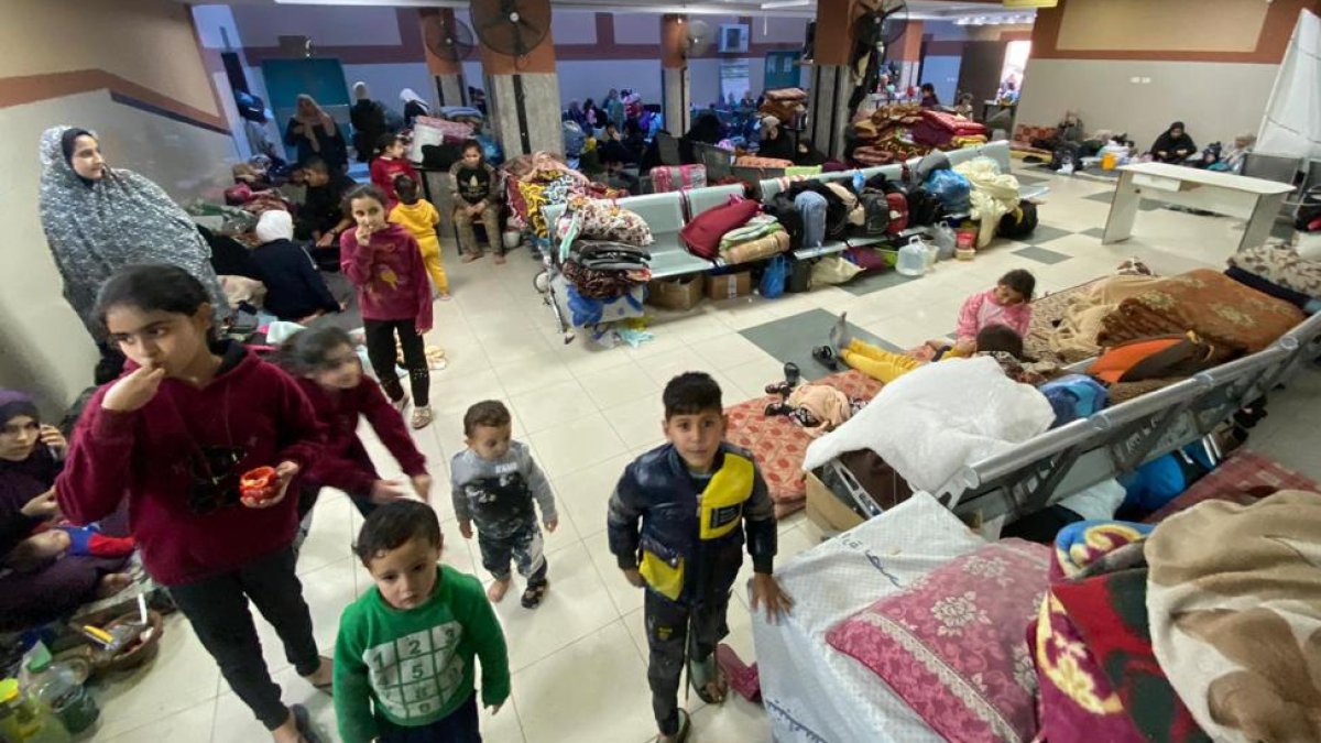 Franja. Una vista interior del hospital Naser en Jan Yunis.