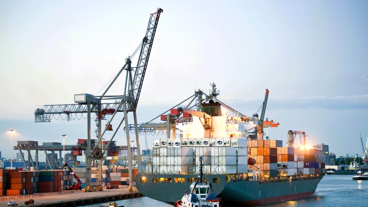 El comercio internacional puede afectarse en 2024 por el menor dinamismo de China.