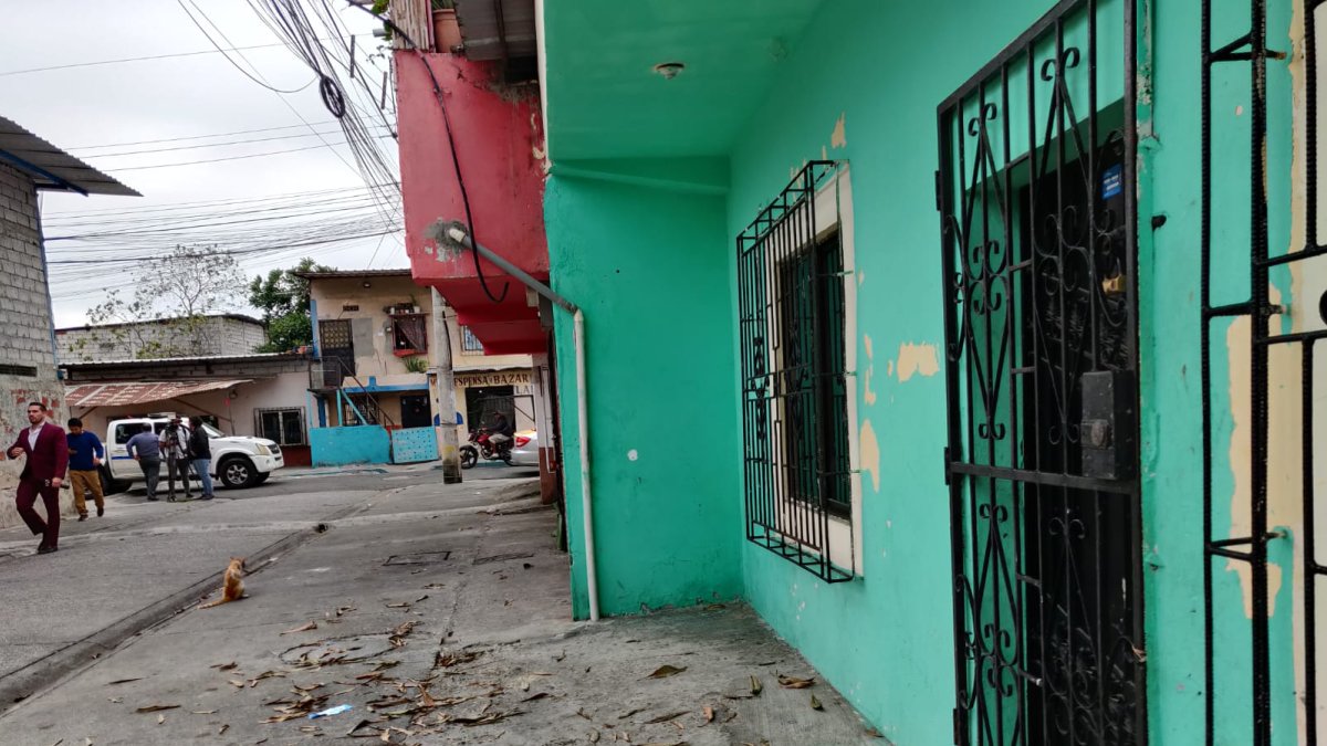 Domicilio ubicado en el Guasmo Sur, donde se produjo el ataque armado que terminó con la vida de cuatro menores y su madre.