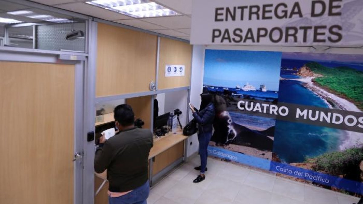 El usuario recibirá su pasaporte a partir de las 48 horas laborables