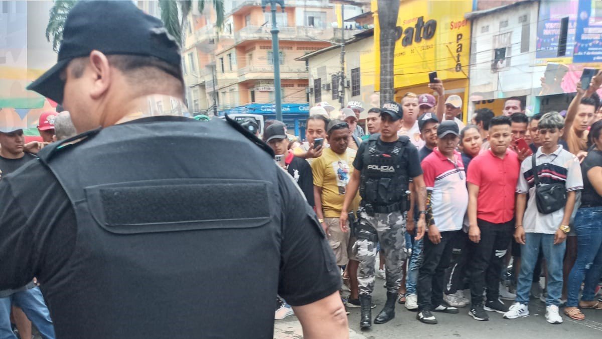 Sitio. El alboroto y linchamiento ocurrió en pleno centro de Quevedo.