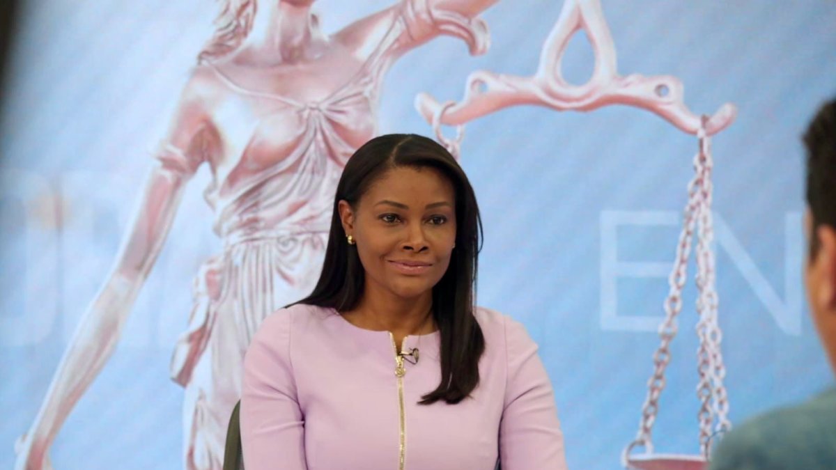 La fiscal general adelantó en una entrevista televisiva sobre que se harían públicos los chats del caso Metástasis.