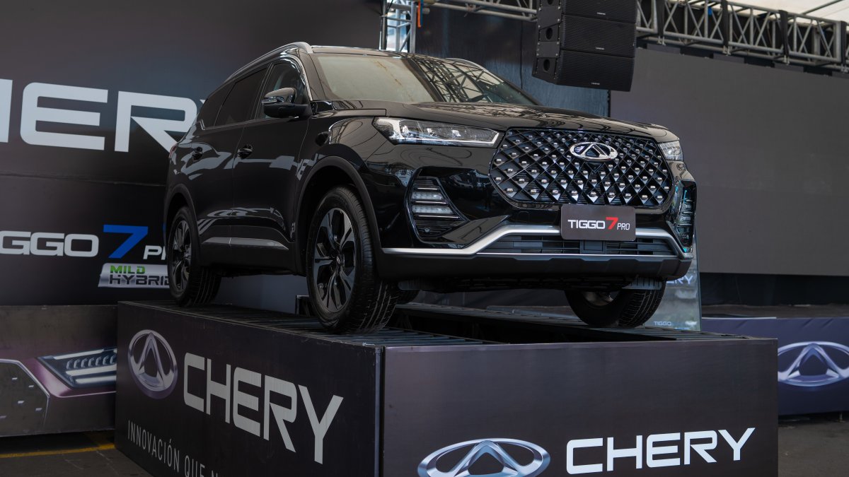 Expocisión.- 









Exposición.- Uno de los modelos de carro de la marca Chery.