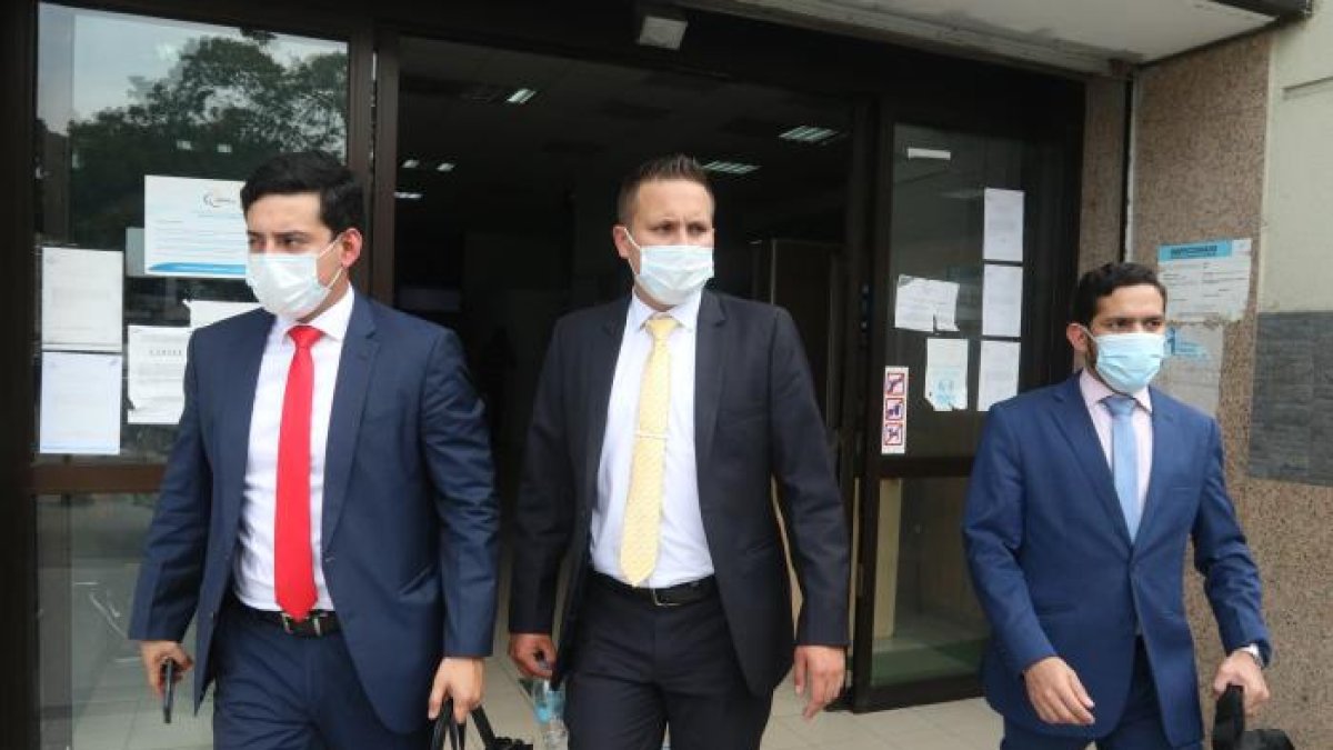 Defensa. Christian Romero (centro) fue abogado de Leandro Norero.