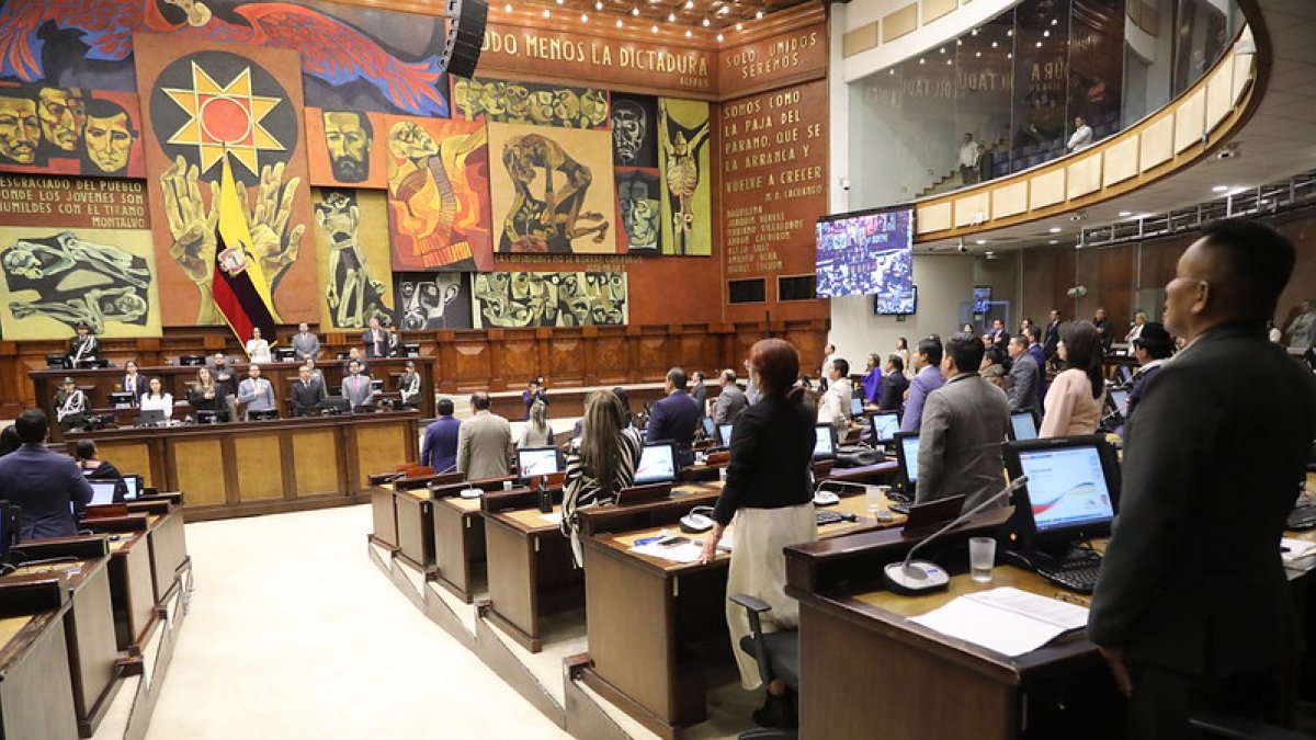 El presidente de la Asamblea Nacional, Henrry Kronfle convocó a la sesión del pleno para este jueves.