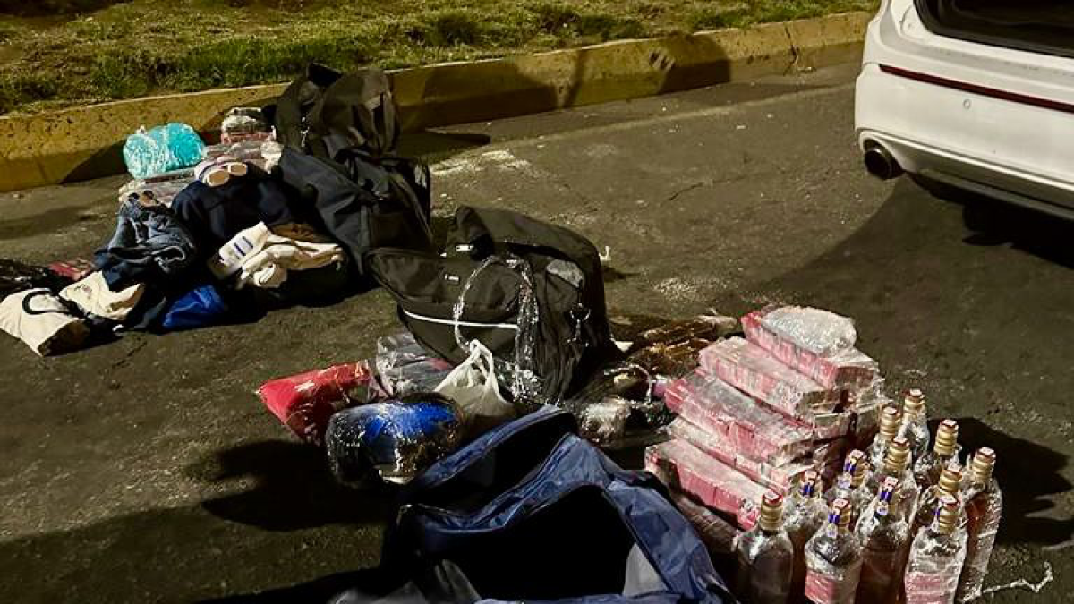 Las evidencias fueron trasladadas hasta el centro de acopio que tiene la Policía Nacional.