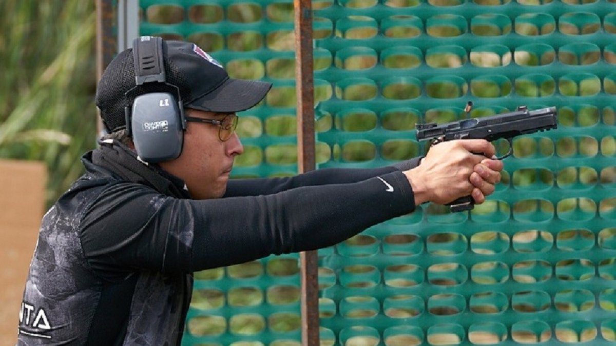 Salvador Luna, de la selección de Estados Unidos, estuvo presente.