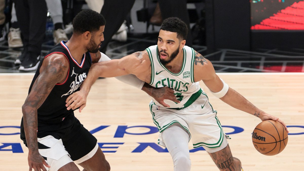 Con 30 puntos anotados, aportando 5 triples de 10 intentos, más 5 rebotes Tatum fue el líder indiscutible.