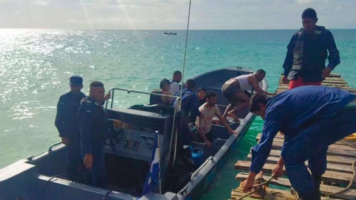 Hecho. Instante en el que se dio el rescate de la embarcación.