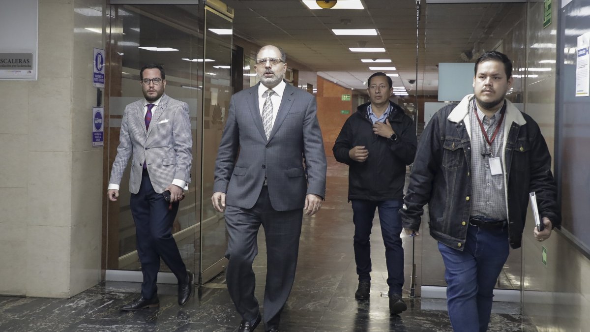 Presidente. Henry Kronfle no ha explicado públicamente en qué gastará tanto.