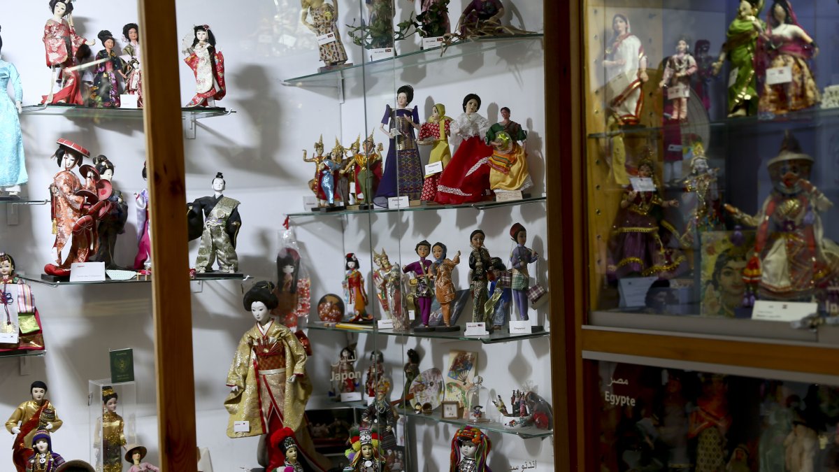 Algunas de las muñecas 'vintage' reunidas por Abdeljalil Haffar y Marie-Michèle Haffar a lo largo de cincuenta años.