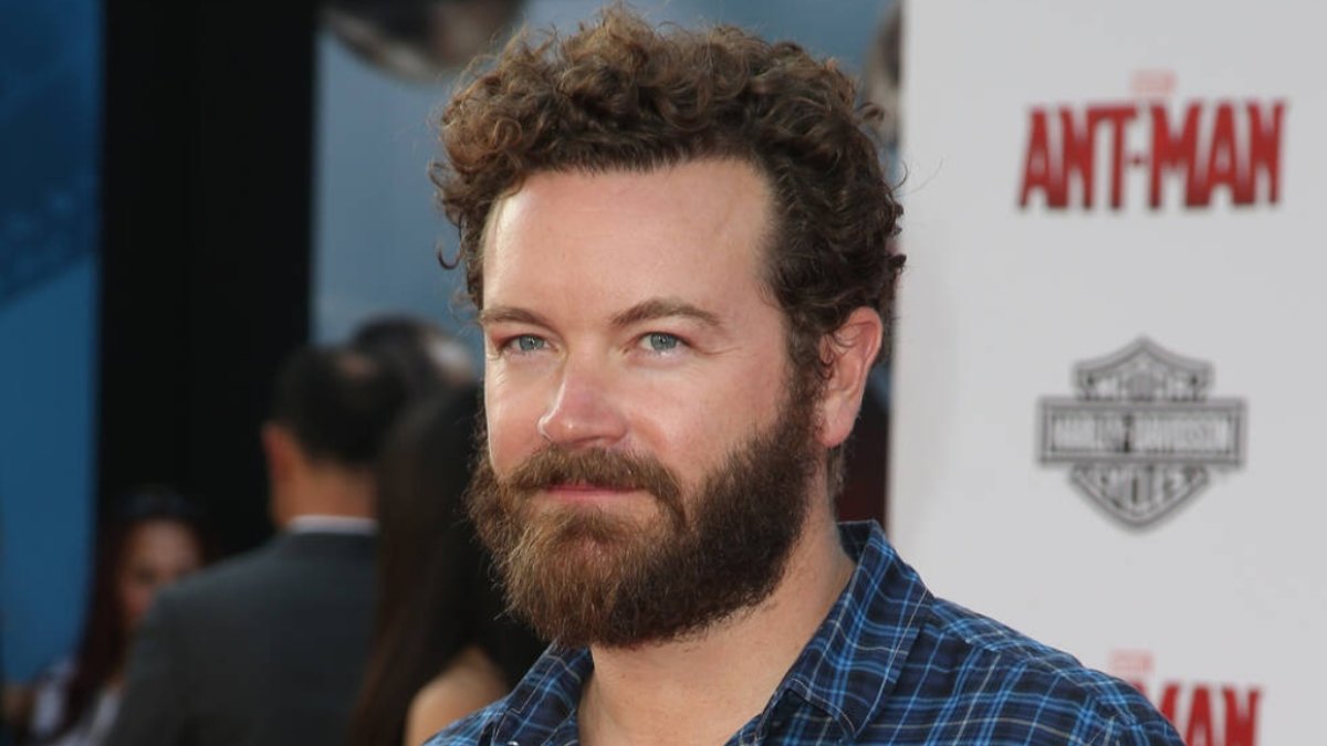 Danny Masterson fue acusado de violación por dos mujeres que indicaron que los incidentes ocurrieron entre 2001 y 2003.