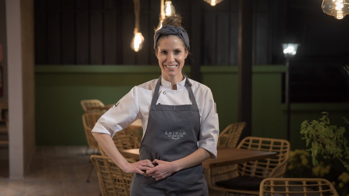 Chef.- Carolina Sánchez, ecuatoriana que tiene una Estrella Michelin por el restaurante Ikaro, que administra junto a su esposo Iñaki, en España.