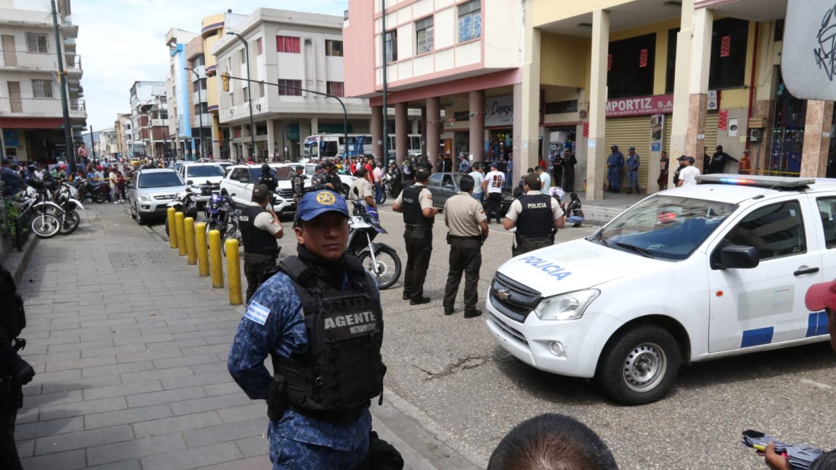 La Policía pudo detener a dos sospechosos