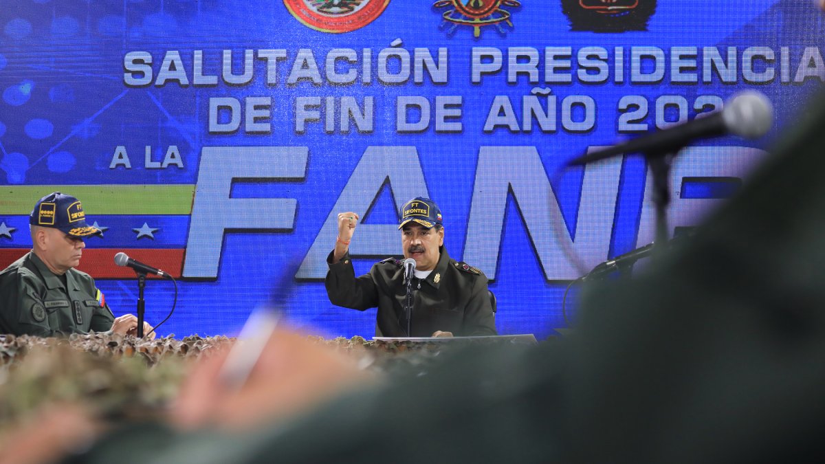 Caracas. El presidente Nicolás Maduro ordenó una acción defensiva.