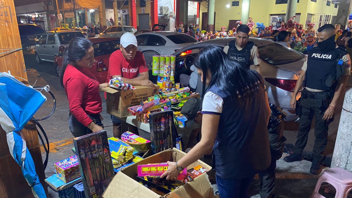 Requisa. La Policía Nacional realizó operativos en Guayaquil y Durán.