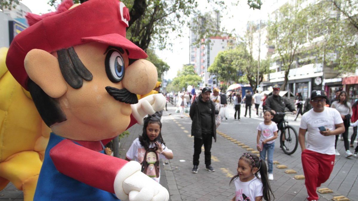 Los monigotes representan a los personajes de las películas de temporada, como Mario Bross.